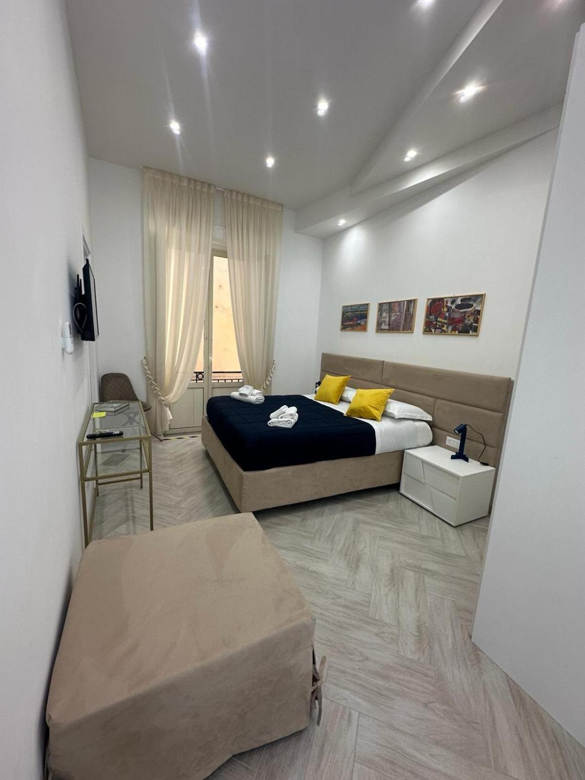 Flo' Otel Napoli Dış mekan fotoğraf