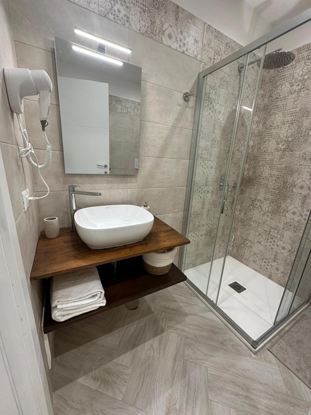 Flo' Otel Napoli Dış mekan fotoğraf
