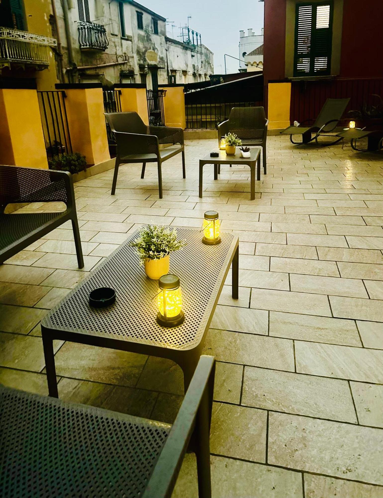 Flo' Otel Napoli Dış mekan fotoğraf